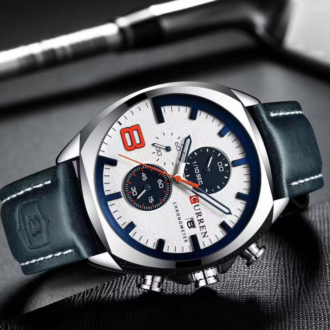 Reloj para hombre CURREN 8324 + Estuche protector